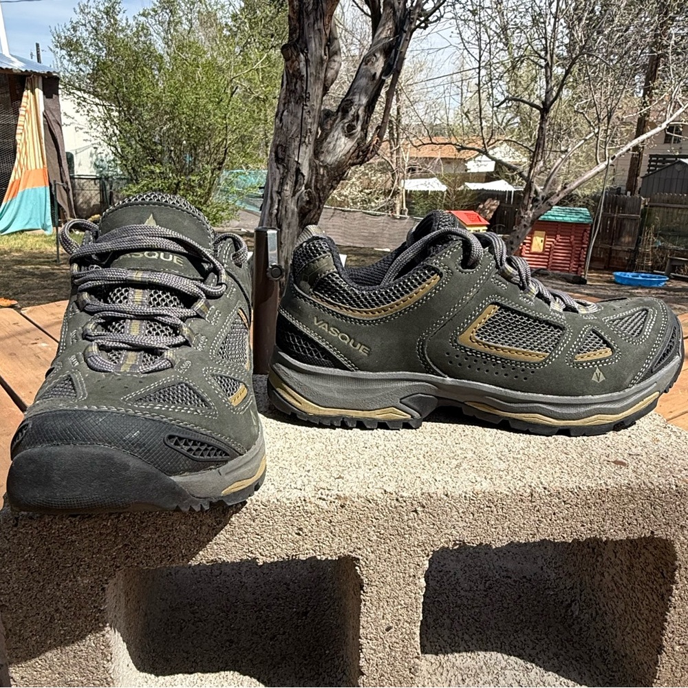 Vasque Breeze III Low GTX Men’s Hiking Shoe
